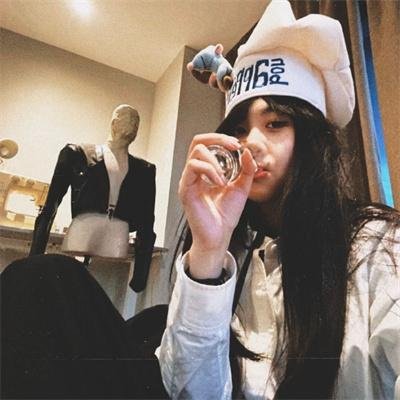 嫁给教官老公,她怀了双胞胎